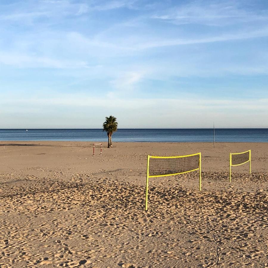 Entre Pinos Pb Beach Apartment Torredembarra Bagian luar foto